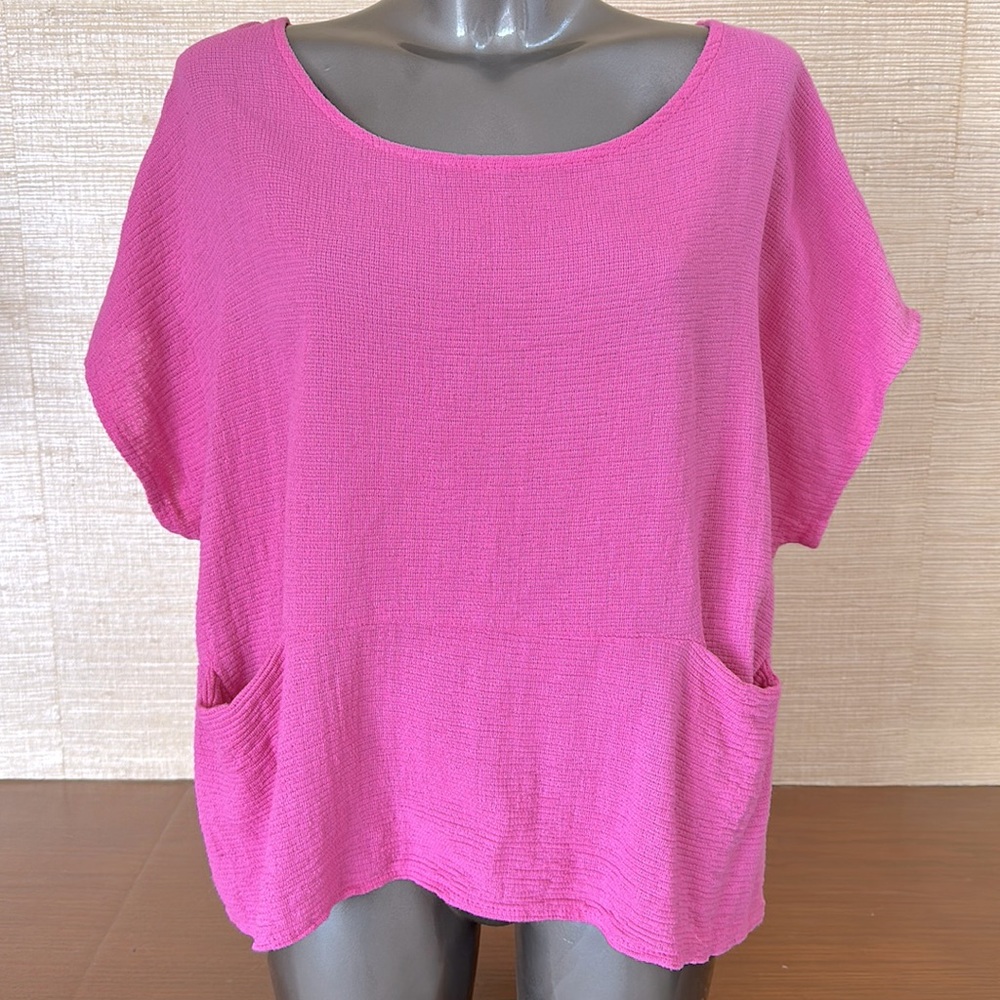 Oversized cotton top in hand dyed hot pink. New with tags from Sundance.